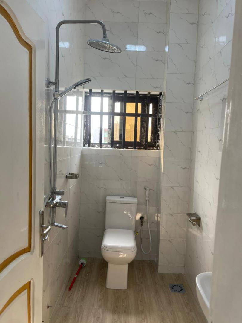 Chez Gero Apartment โกโตนู ภายนอก รูปภาพ