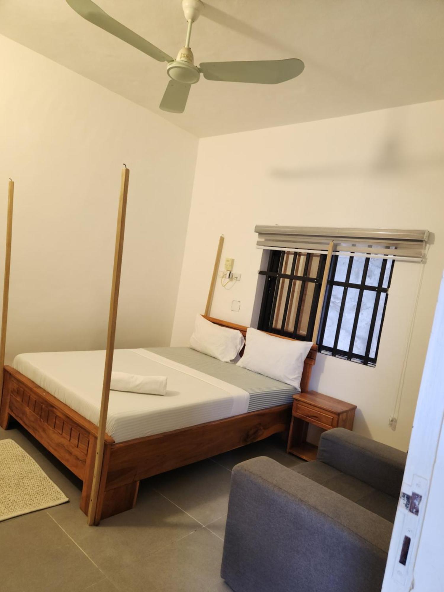 Chez Gero Apartment โกโตนู ภายนอก รูปภาพ