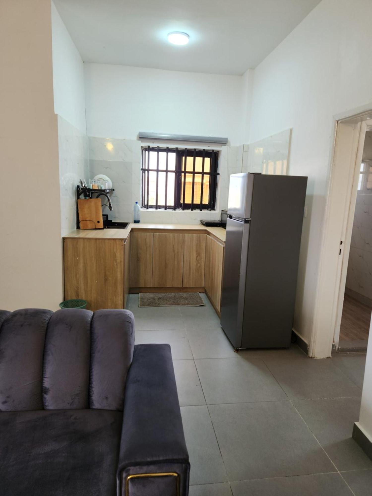 Chez Gero Apartment โกโตนู ภายนอก รูปภาพ