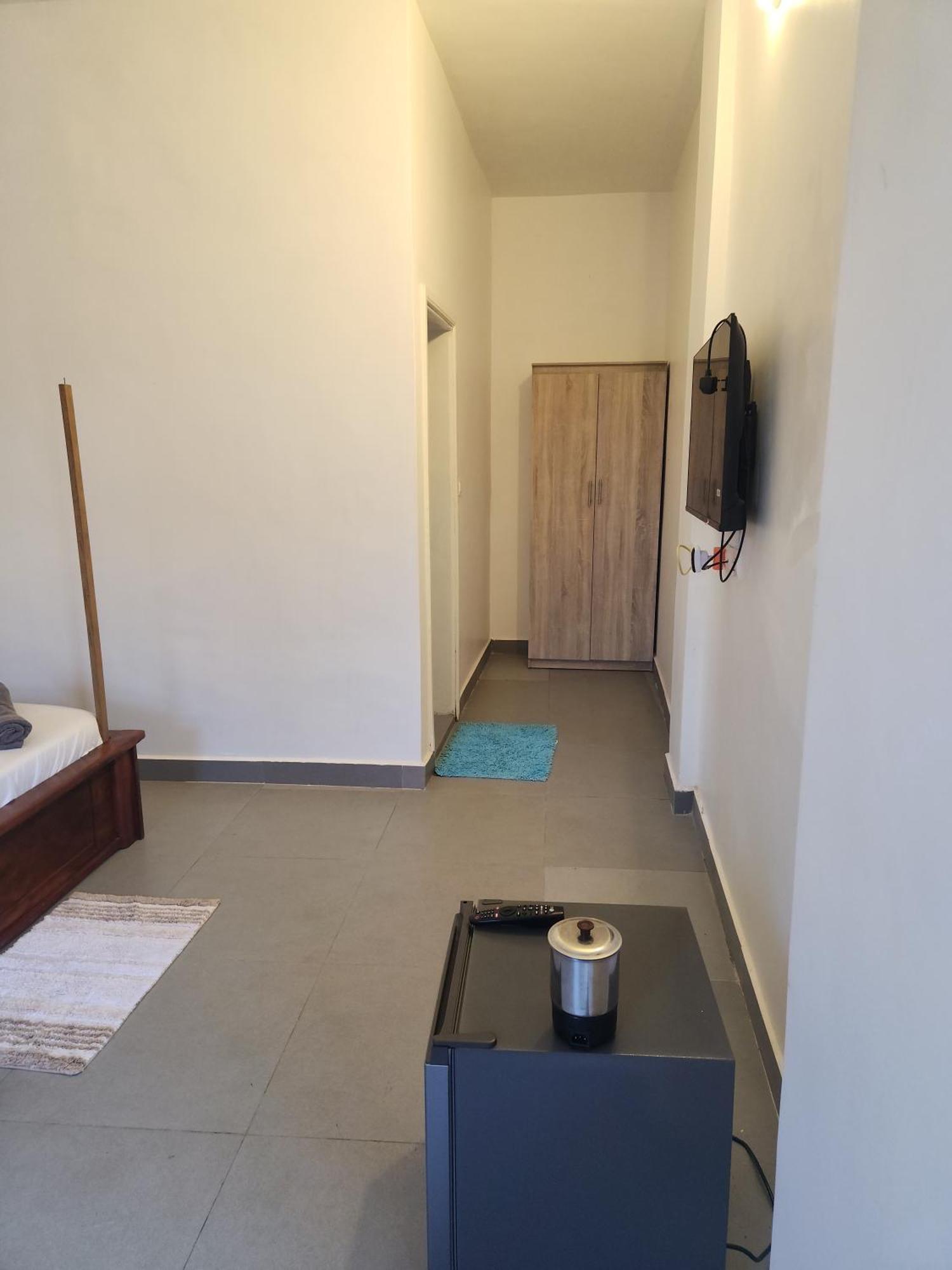 Chez Gero Apartment โกโตนู ภายนอก รูปภาพ